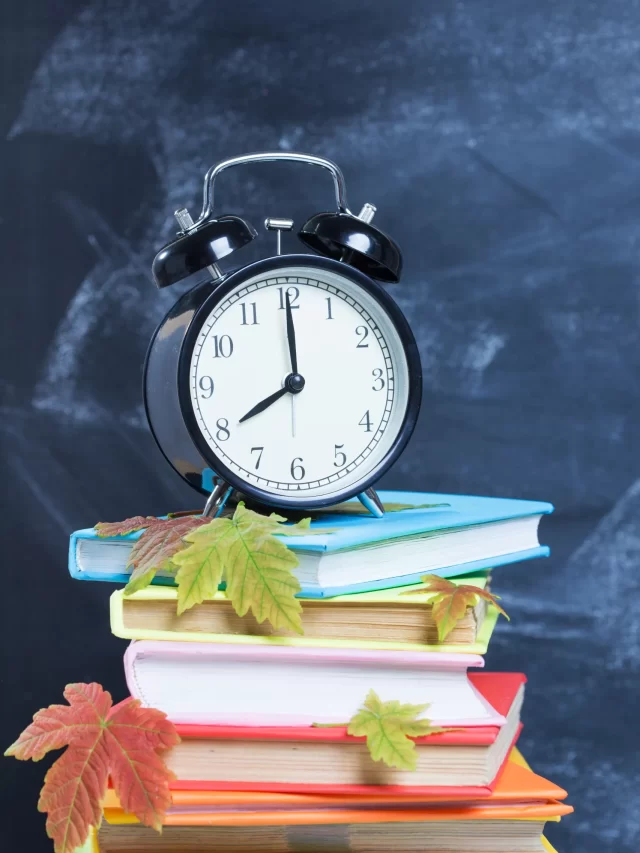 stack-books-desk-back-school